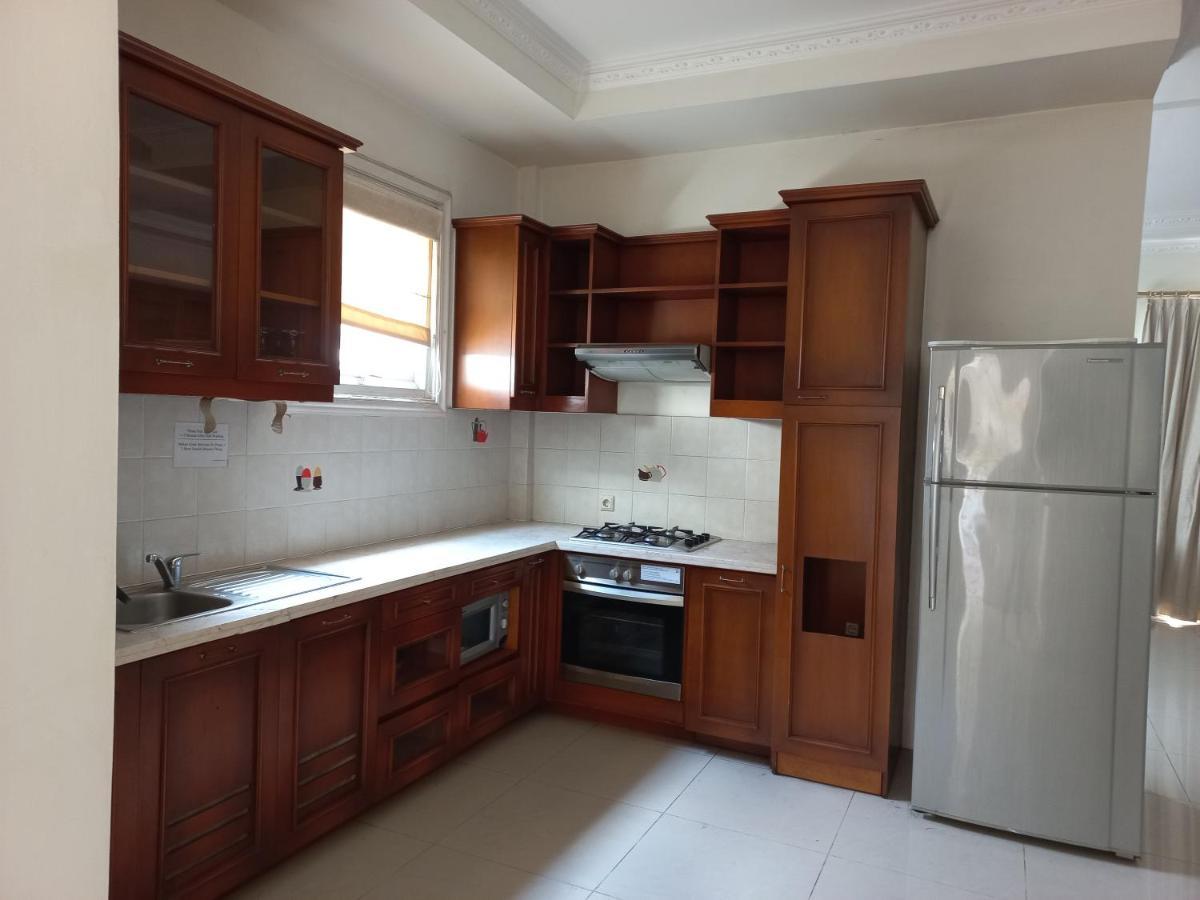 Margot Apartment Pondok Indah 雅加达 外观 照片