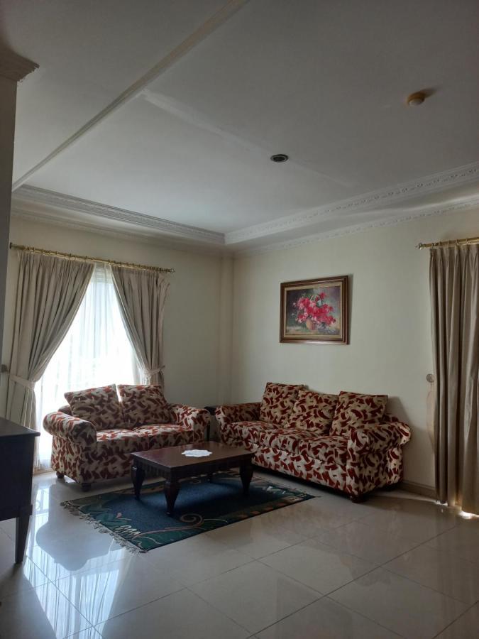 Margot Apartment Pondok Indah 雅加达 外观 照片